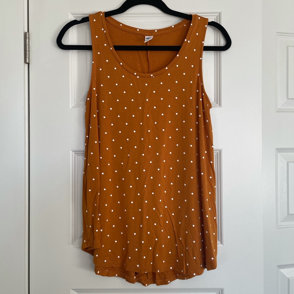 🌷4/$25🌷Polka dot tank